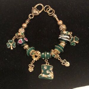 LANDAU Elegant Green and Gold St. Patty’s Lucky Charm Bracelet Clovers Hearts